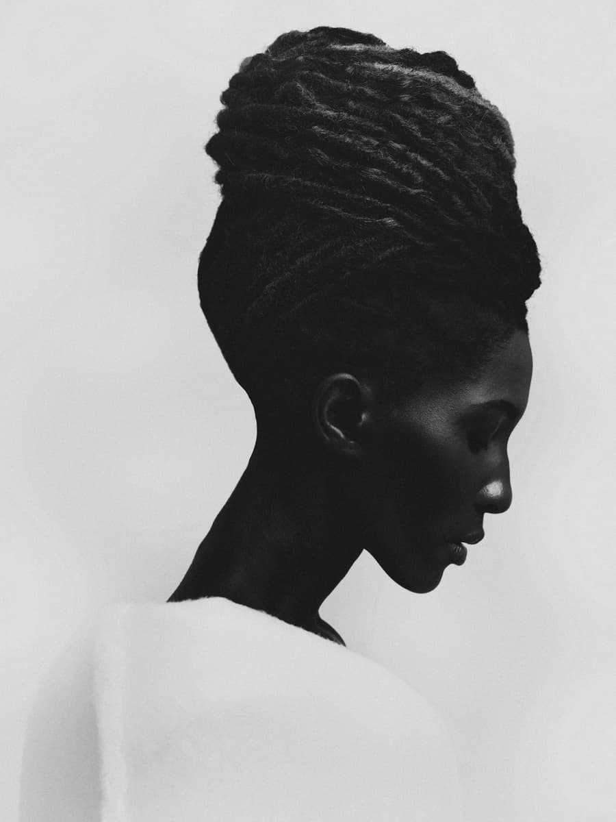 Queeno by Bastiaan Woudt, 2022 — Archival Pigment Print